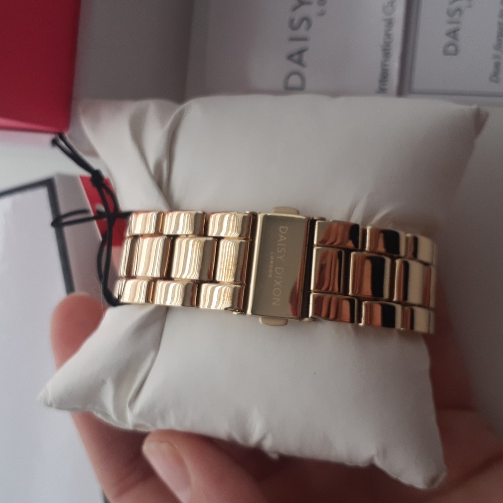 NIB Daisy Dixon Watch - Picture 4 of 5